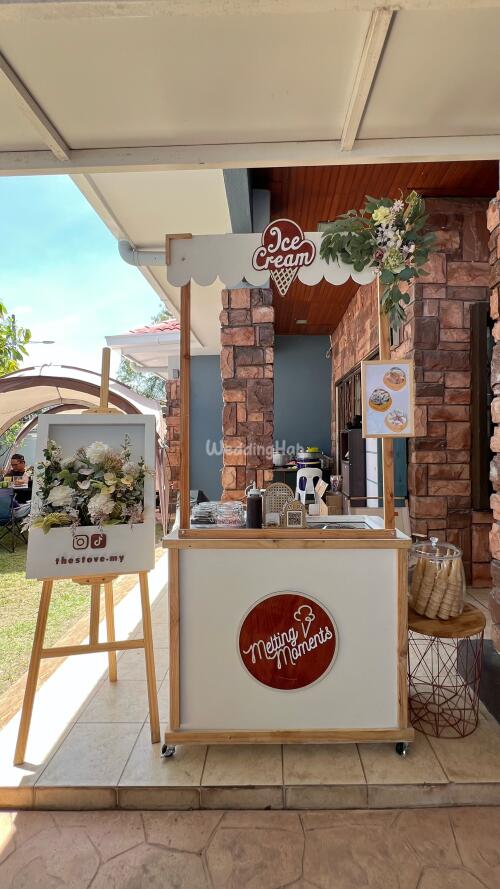 Melting Moments Ice Cream Booth